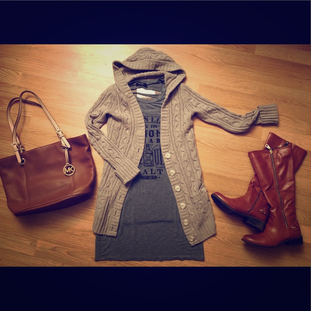 A&F  long sweater